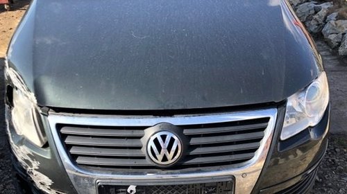 Aripa stanga spate Volkswagen Passat B6 