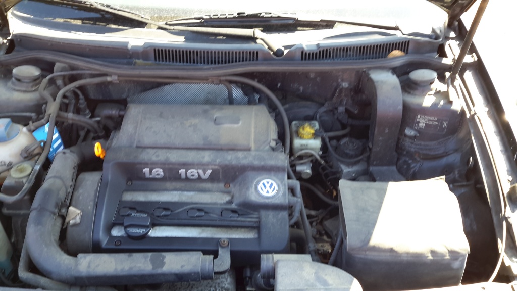 Aripa stanga spate VW Golf 4 2000 break 
