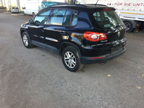 Aripa stanga spate vw tiguan 2009 din dezmembrari