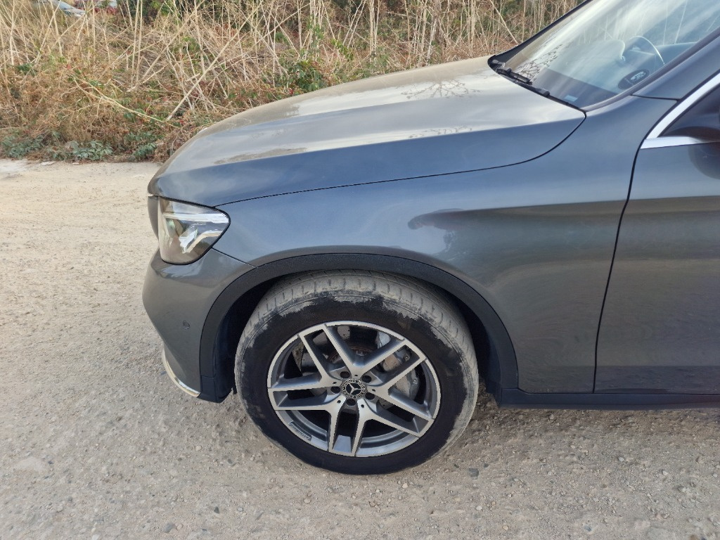 Aripa stanga x253 c253 glc coupe