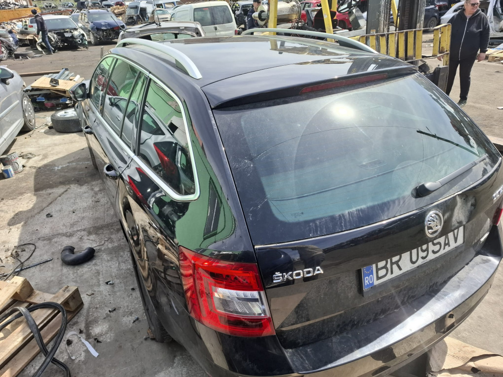 Armatura bara fata 1.5 TSI DHFA Skoda Oc