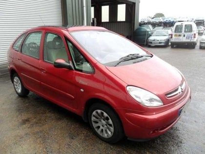 Armatura bara fata Citroen Xsara Picasso