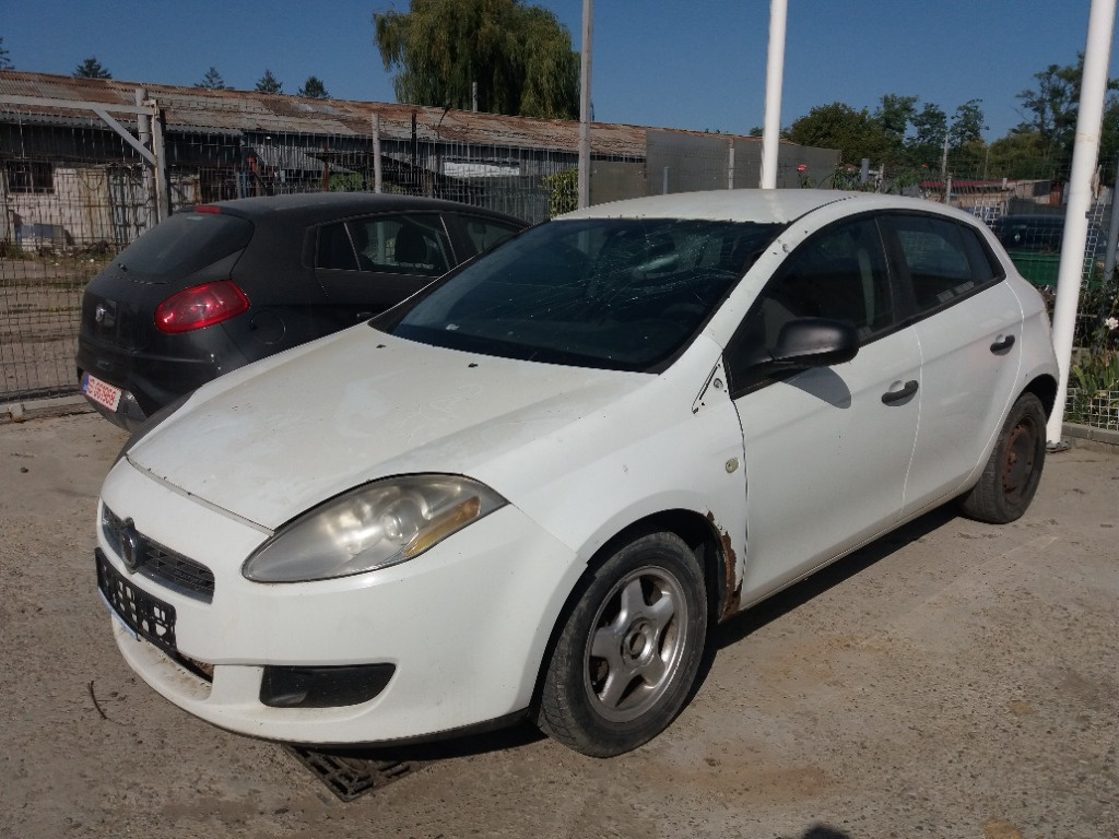 Armatura bara fata Fiat Bravo 2008 hatchback 1.9 diesel