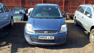 Armatura bara fata Ford Fiesta 6 2006 hatchback 1.