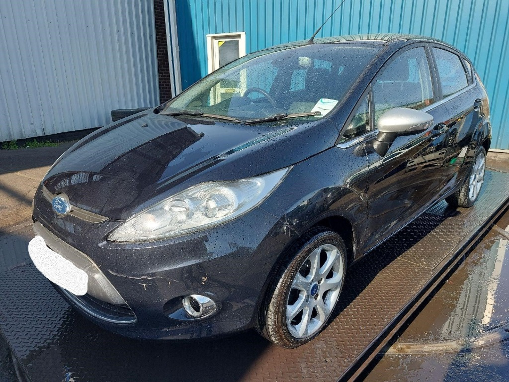 Armatura bara fata Ford Fiesta 6 2011 HATCHBACK 1.25 L