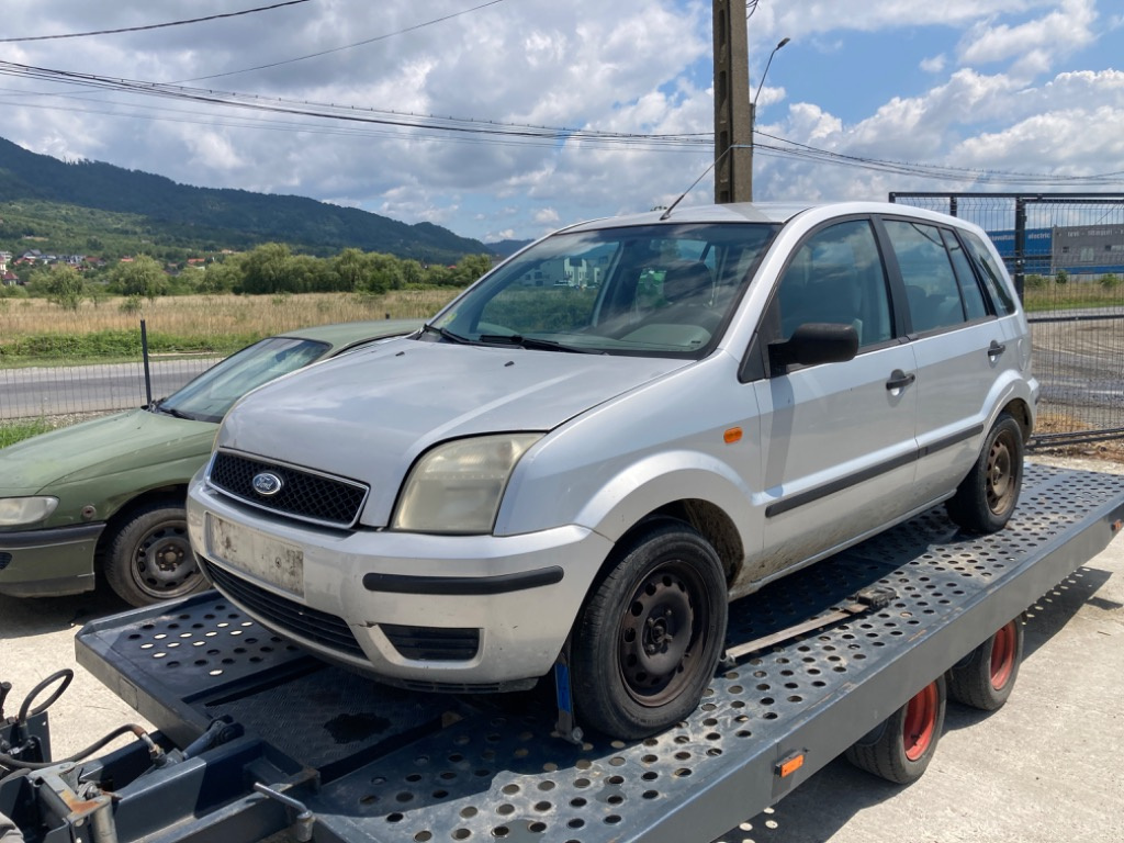 Armatura bara fata Ford Fusion 2003 Hatchback 1.4 TDCI