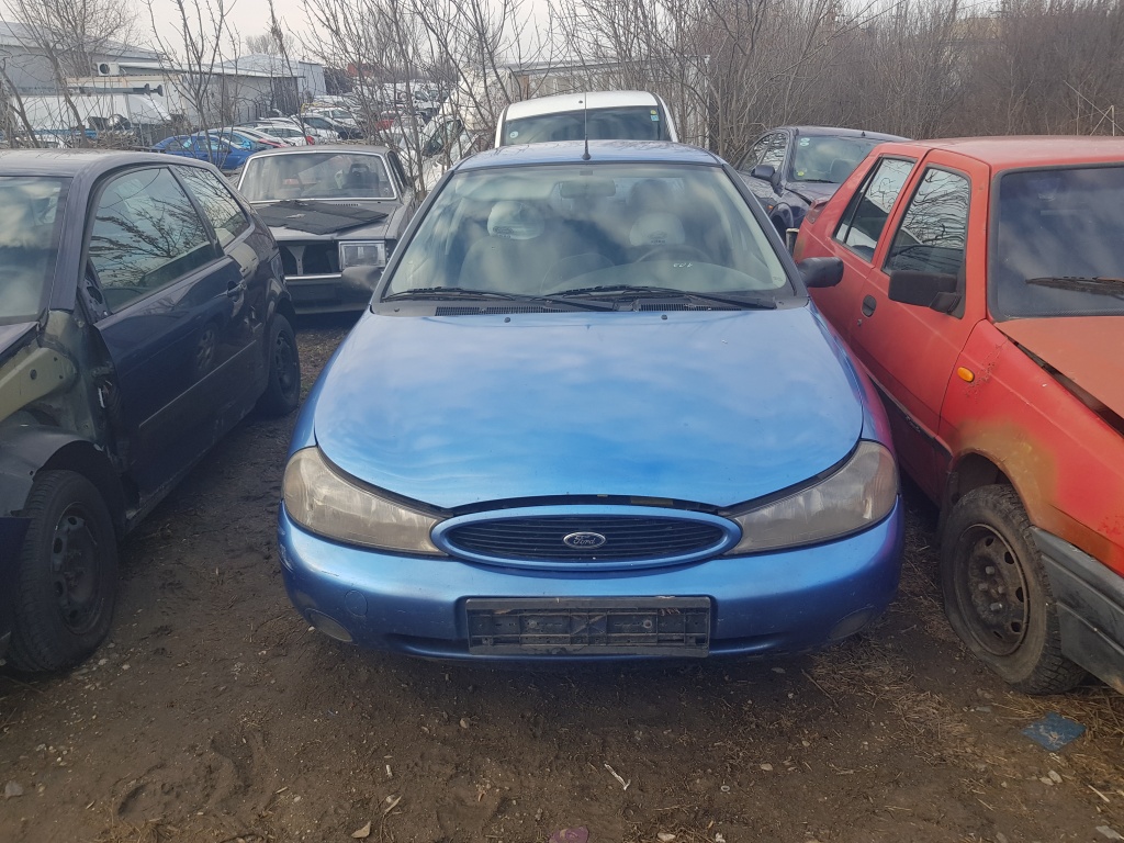 Armatura bara fata Ford Mondeo 1999