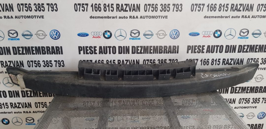 Armatura Bara Fata Kia Carnival Dezmembrez Kia Carnival