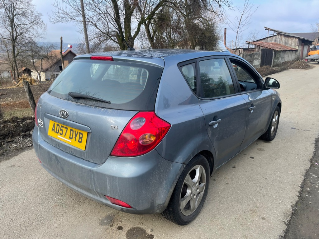 Armatura bara fata Kia Ceed 2008 Hatchba