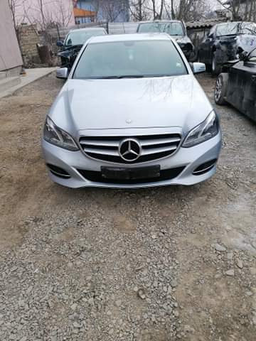 Armatura bara fata Mercedes E-Class W212 2014 Seda