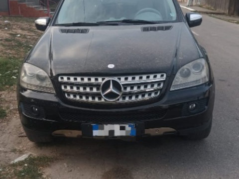 Armatura bara fata Mercedes M-Class W164 2009 SUV 350 CDI 3.0 CDI