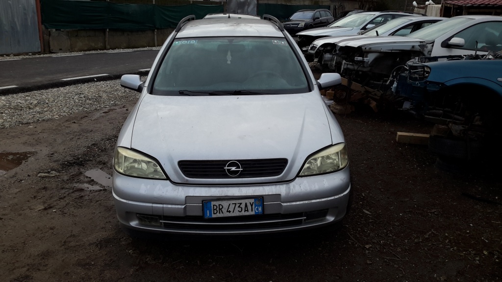 Armatura bara fata Opel Astra G 2000 break 1.7