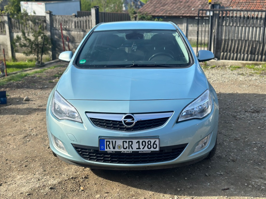 Armatura bara fata Opel Astra J 2010 Hat