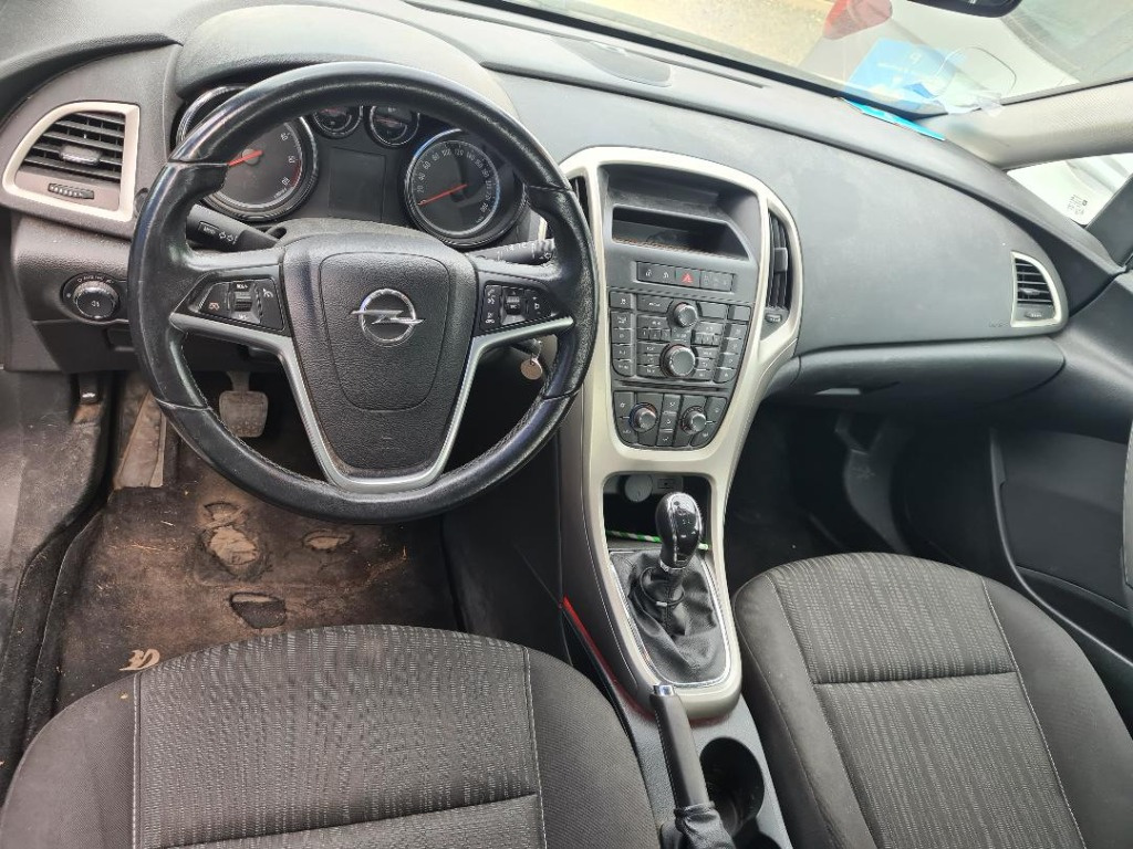 Armatura bara fata Opel Astra J 2012 HAT
