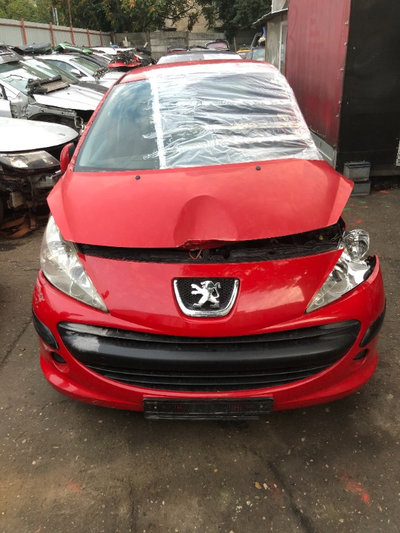 Armatura bara fata Peugeot 207 2008 hatchback 1.4