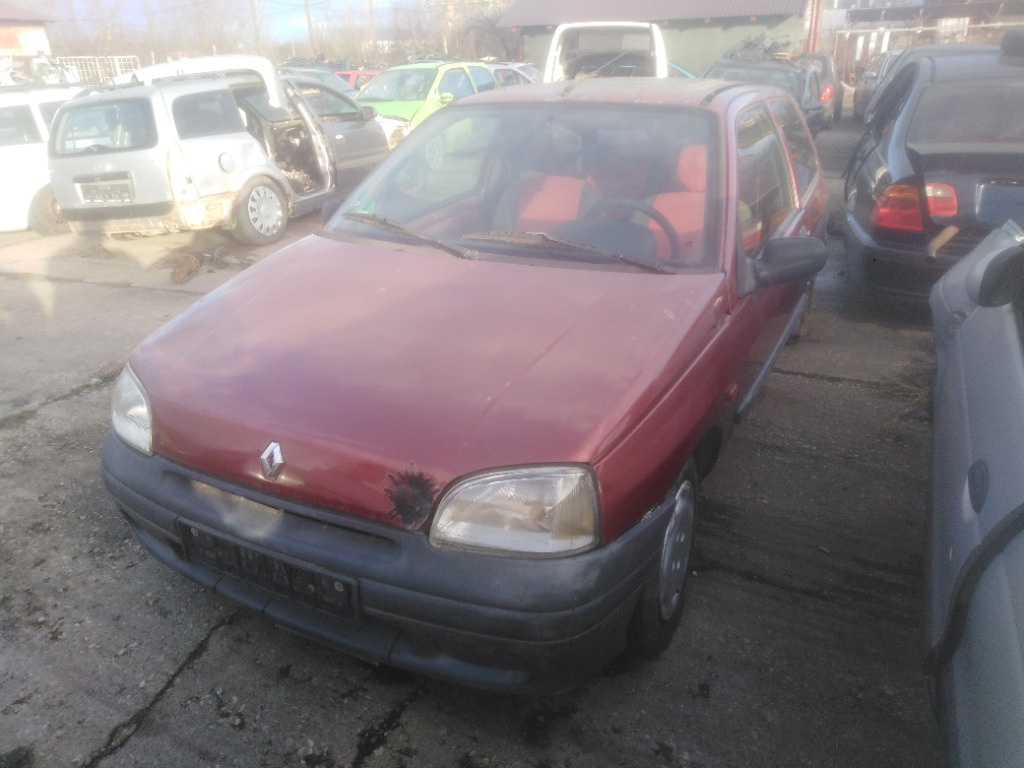 Armatura bara fata Renault Clio 1998 Hatchback 1.2 benzina (D7F)