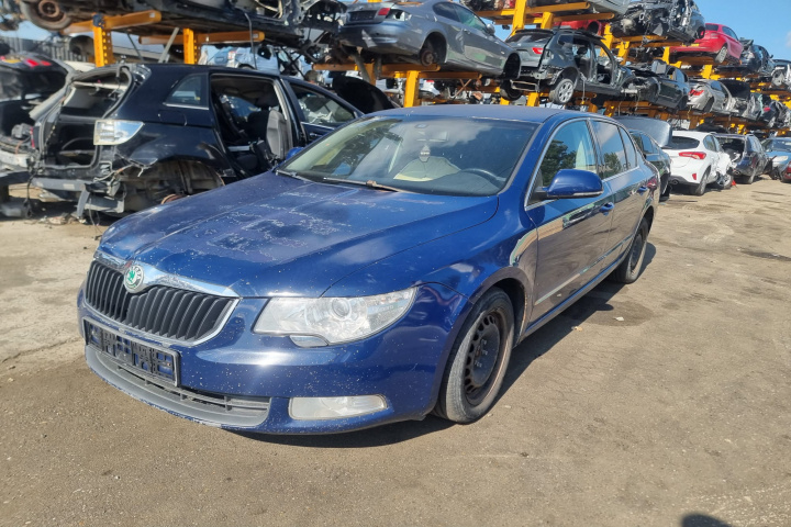 Armatura bara fata Skoda Superb 2 2009 berlina 2.0 tdi BMM