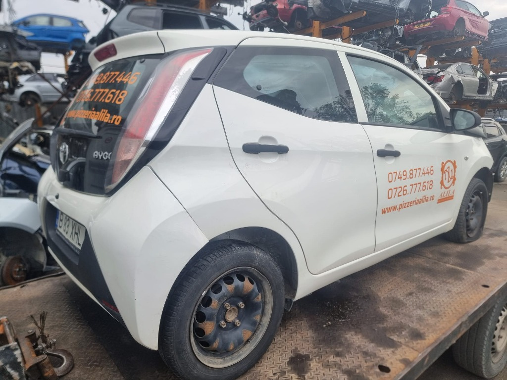 Armatura bara fata Toyota Aygo 2017 hatchback 1.0 benzina 1KRFE