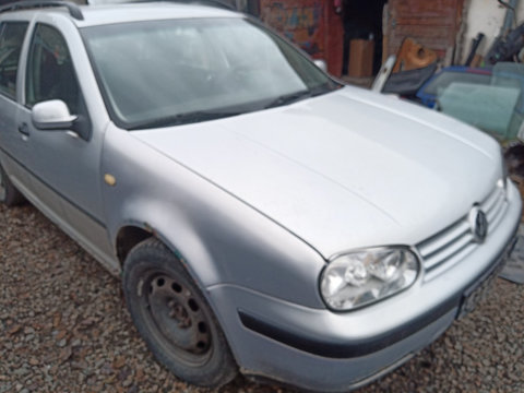 Armatura bara fata Volkswagen Golf 4 2002 Kombi Tdi