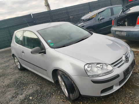 Armatura bara fata Volkswagen Golf 5 2007 Hatchback 1.4