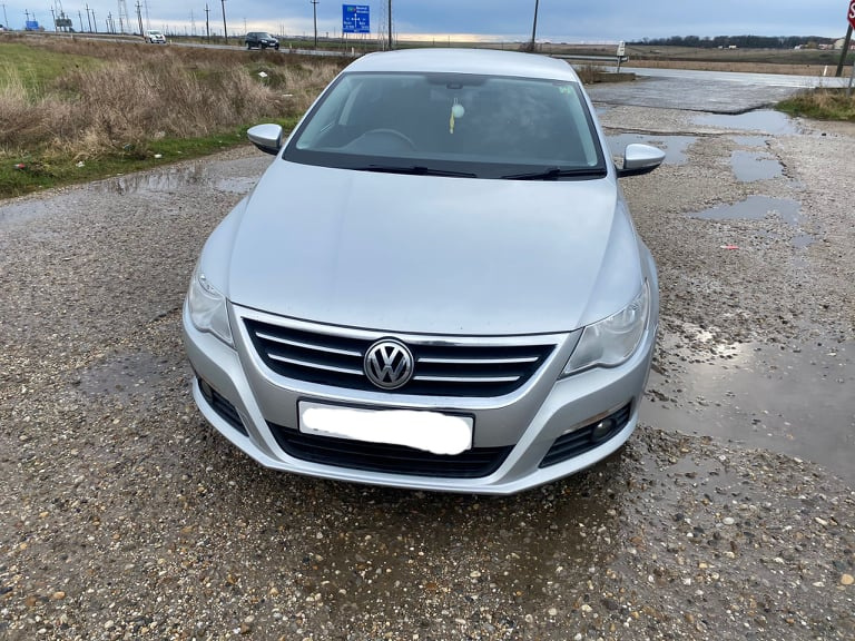 Armatura bara fata Volkswagen Passat CC 2010 limuzina 2.0