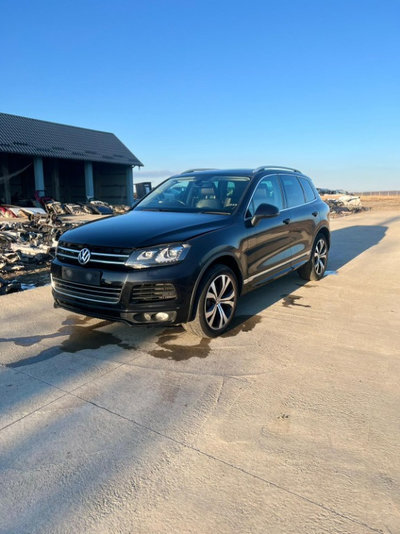 Armatura bara fata Volkswagen Touareg 7P