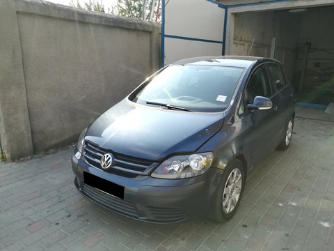 Armatura bara fata VW Golf 5 Plus 2006 hatchback 1.9 TDI