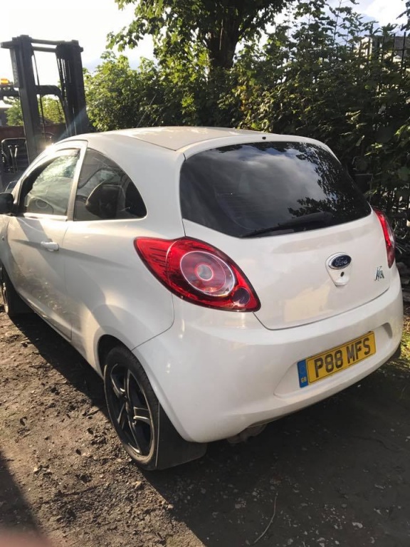 Armatura bara ford ka 2009