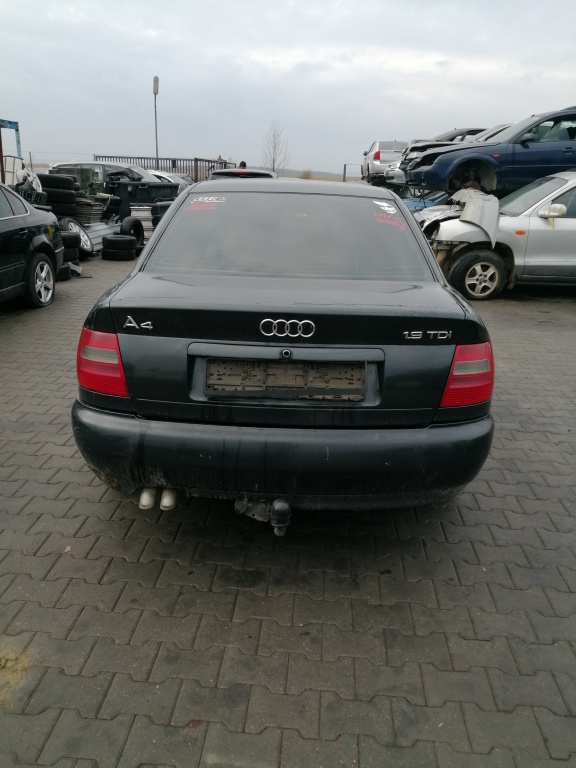 Armatura bara spate Audi A4 B5 1997 BERL