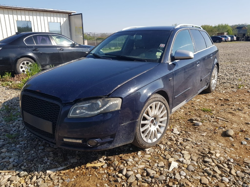 Armatura bara spate Audi A4 B7 2007 BREAK 2.0TDI