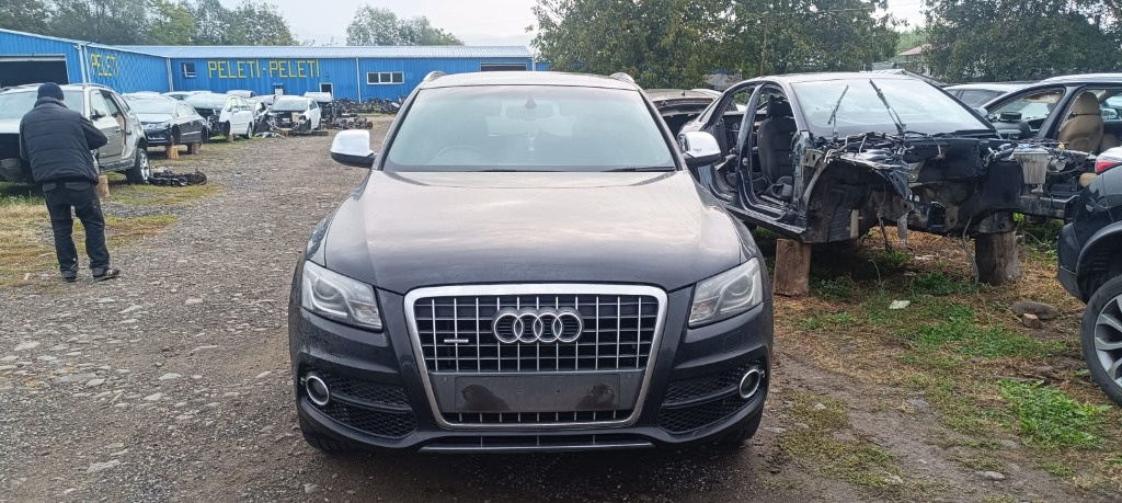 Armatura bara spate Audi Q5 2009 SUV 2.0TDI