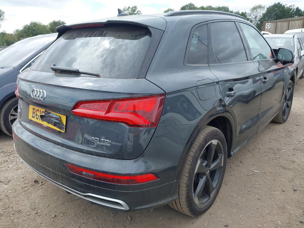 Armatura bara spate Audi Q5 FY 2018