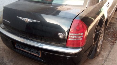 Armatura bara spate Chrysler 300C 2007 4