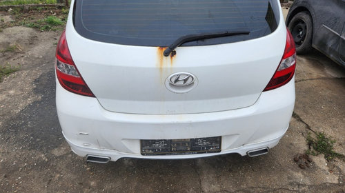 Armatura bara spate Hyundai i20 2010 Cou