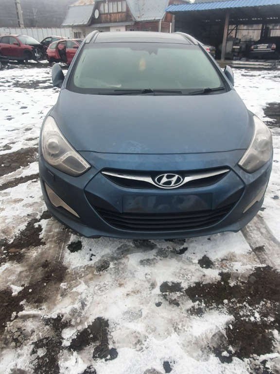 Armatura bara spate Hyundai i40 2012 COMBI 1.7CRDI