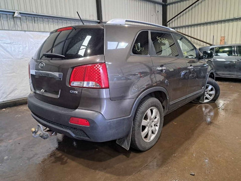 Armatura bara spate Kia Sorento 2011 SUV 2.2 DOHC D4HB