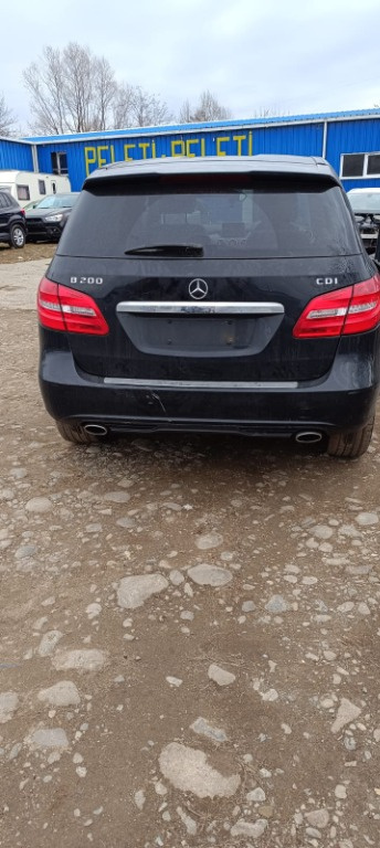 Armatura bara spate Mercedes B-Class W246 2013 hatchback 1.8Cdi