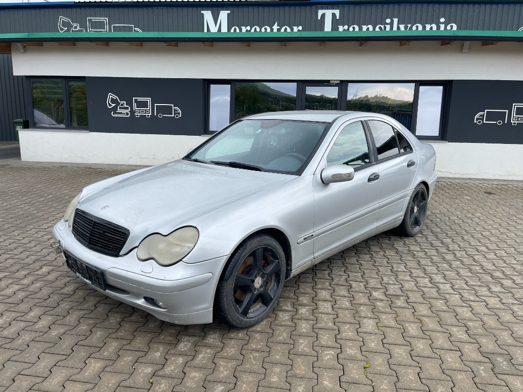 Armatura bara spate Mercedes C-Class W203 2003 Lim