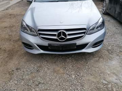 Armatura bara spate Mercedes E-Class W212 2014 Sedan 2.2 cdi