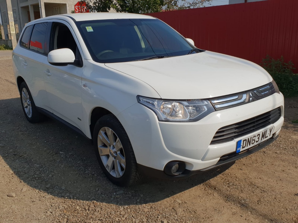 Armatura bara spate Mitsubishi Outlander 2013 3 mk