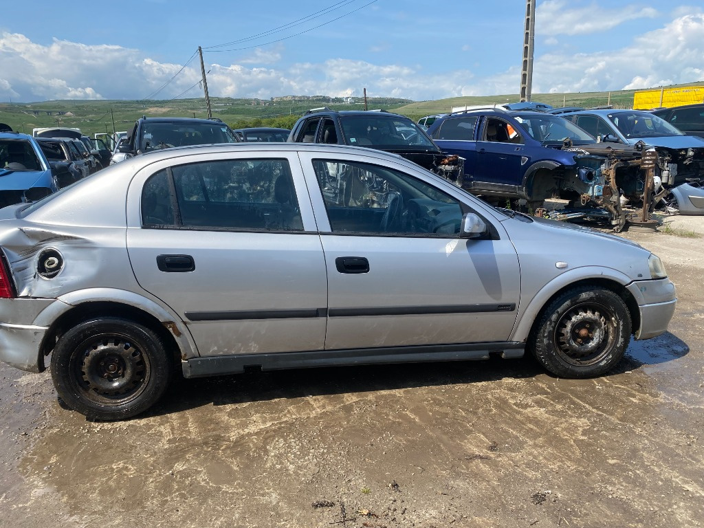 Armatura bara spate Opel Astra G 2002 li