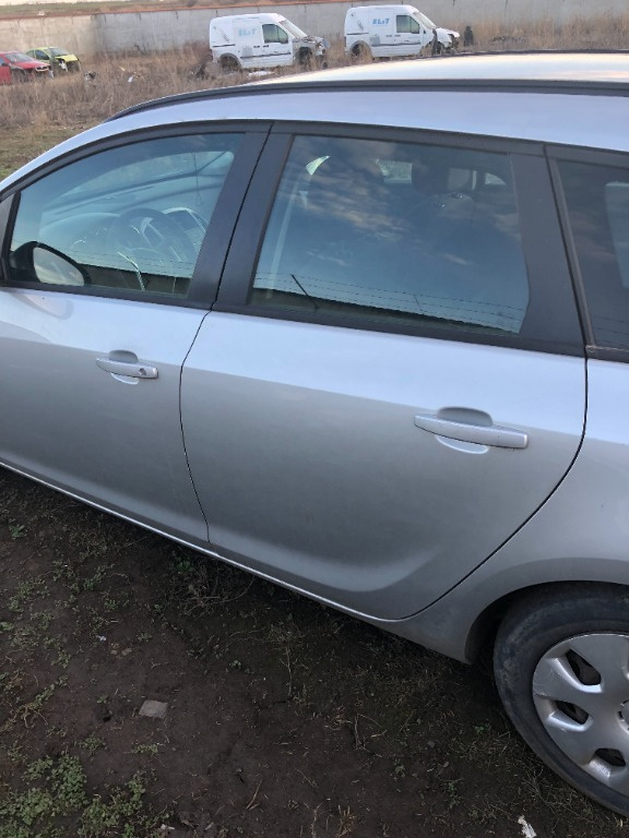 Armatura bara spate Opel Astra J 2012 co