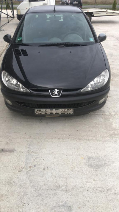 Armatura bara spate Peugeot 206 2004 HATCHBACK 1.4