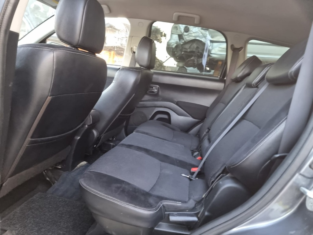 Armatura bara spate Peugeot 4007 2008 4x