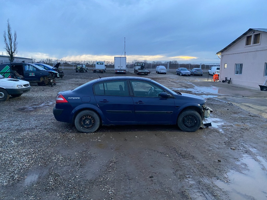 Armatura bara spate Renault Megane 2 200