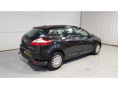 Armatura bara spate Renault Megane 3 2008 HATCHBACK 1.5 dCI