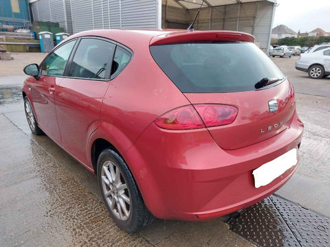 Armatura bara spate Seat Leon 2 2010 HATCHBACK 2.0 TDI BKD