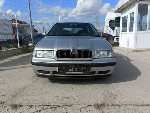 Armatura bara spate Skoda Octavia 2001 Hatchback 1.6