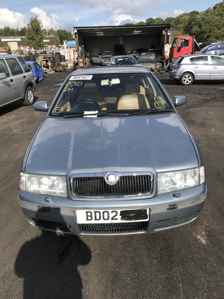 Armatura bara spate Skoda Octavia 2004 Hatchback 1