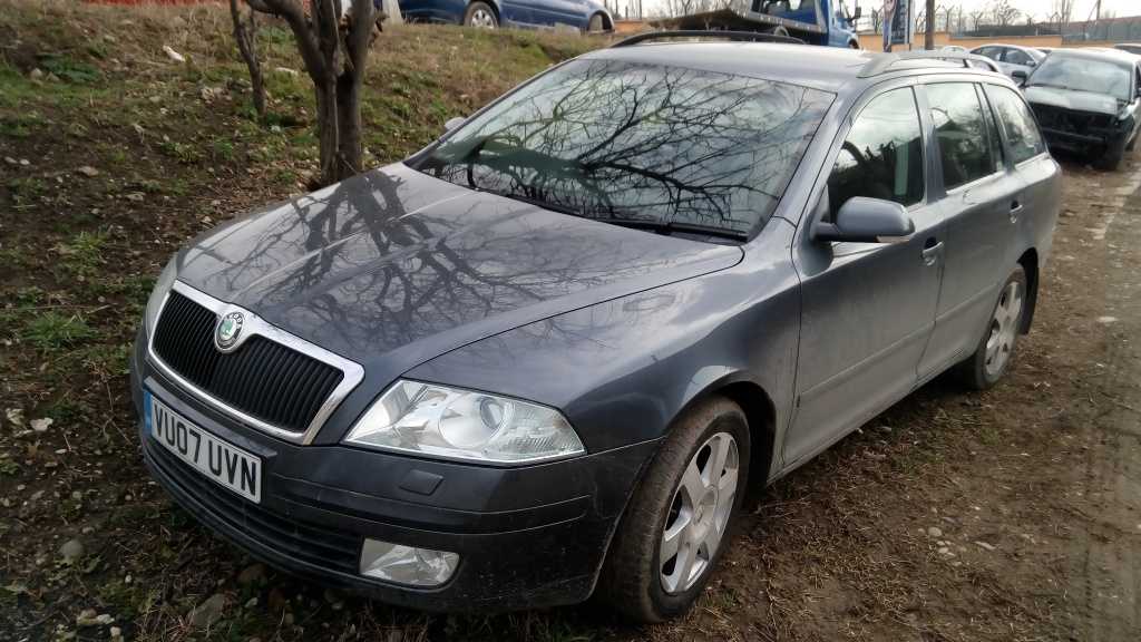 Armatura bara spate Skoda Octavia 2007 Break 1.9 tdi